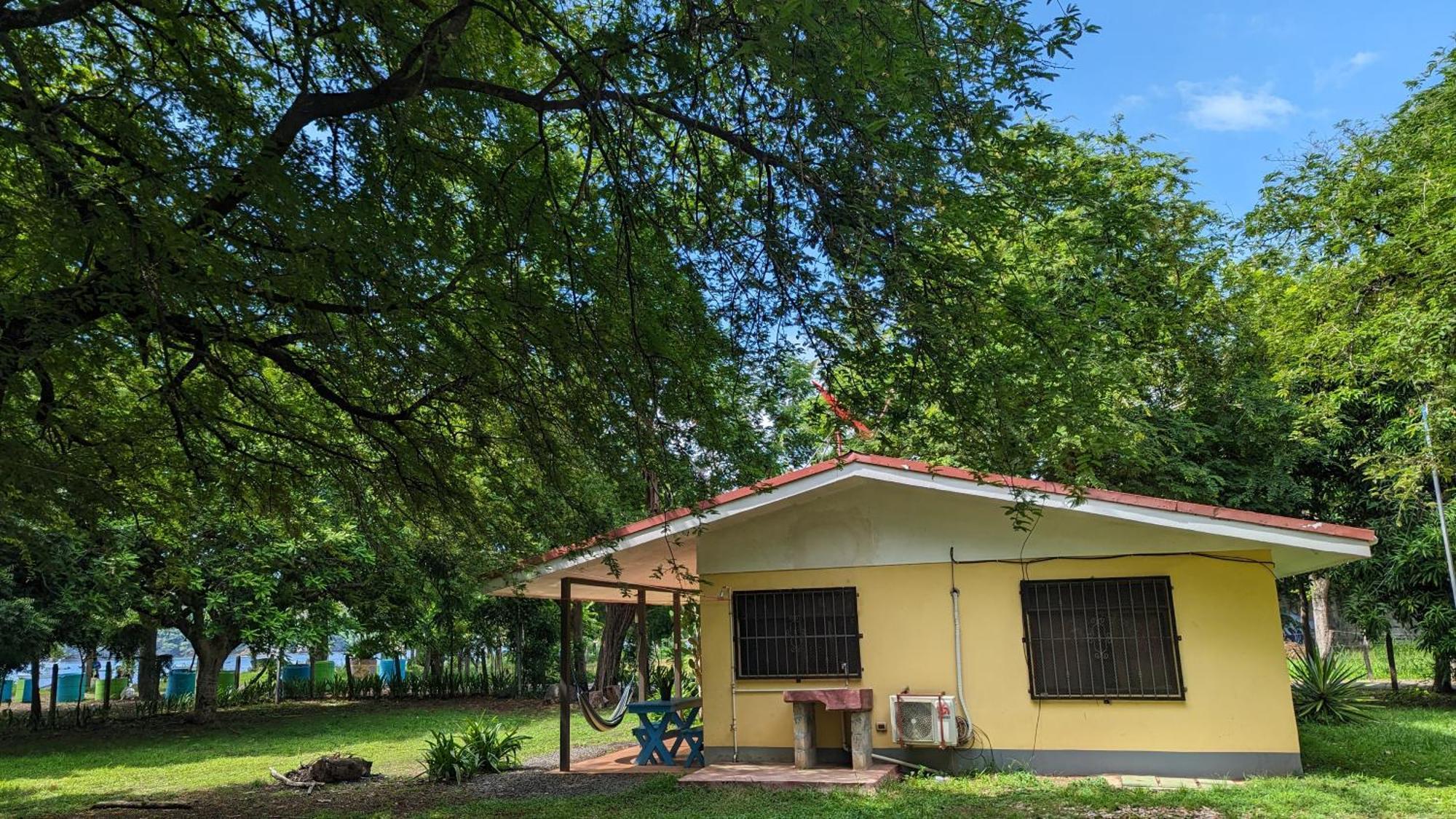 Iguana Street Houses Coco Extérieur photo